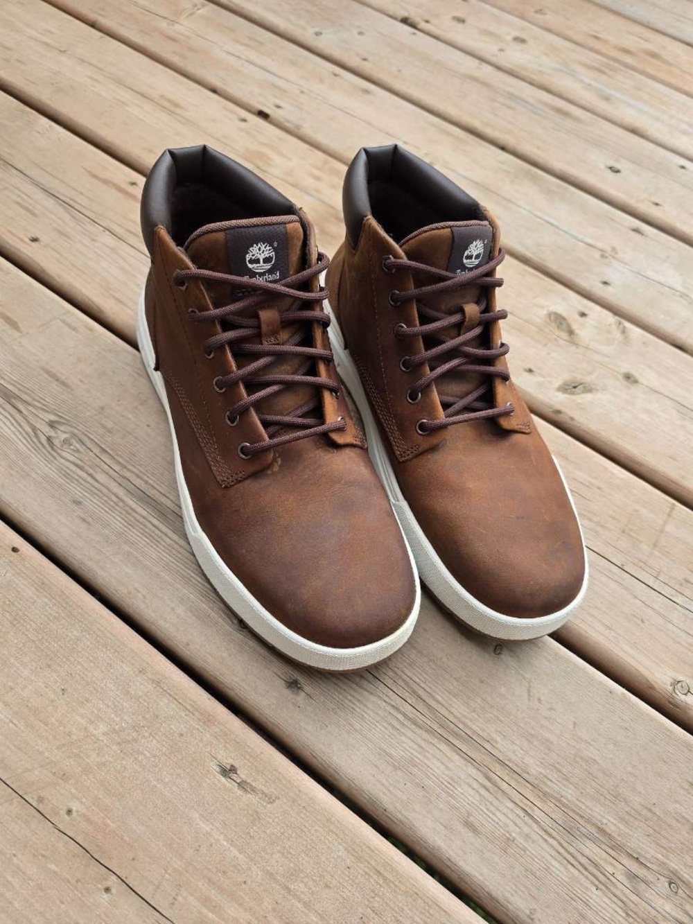 Timberland Brown Leather Mid-Top Boots with Cream Sole